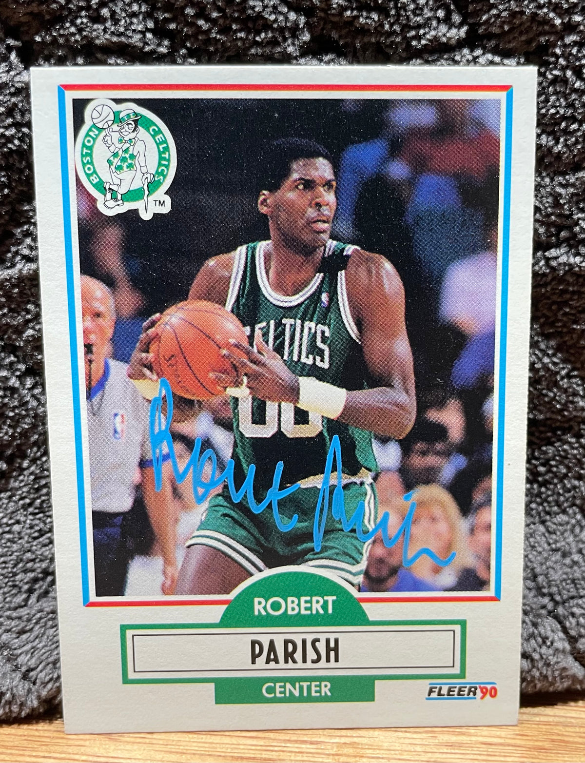 Robert Parish Autographed 1990 Fleer - Beckett Cerified