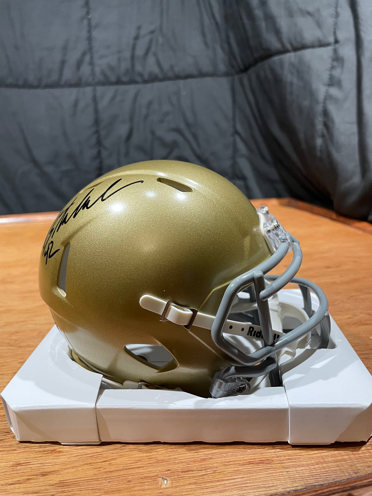 Michael Stonebreaker Autographed Notre Dame Mini Helmet- Beckett Hologram