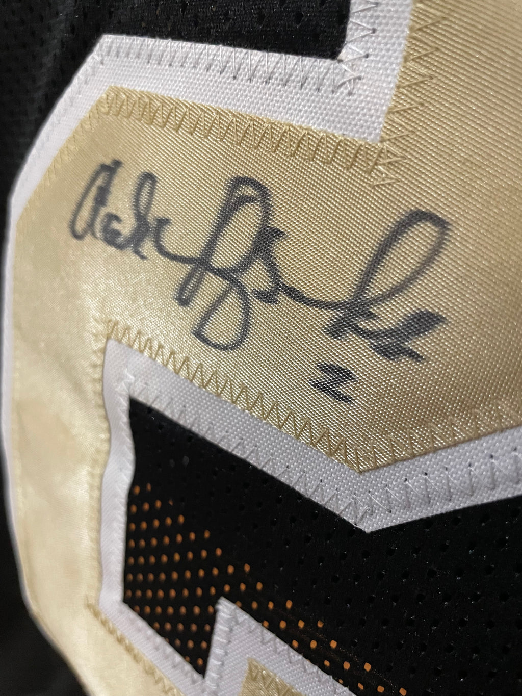 Aaron Brooks Autographed New Orleans Saints Custom Jersey - SI Certified